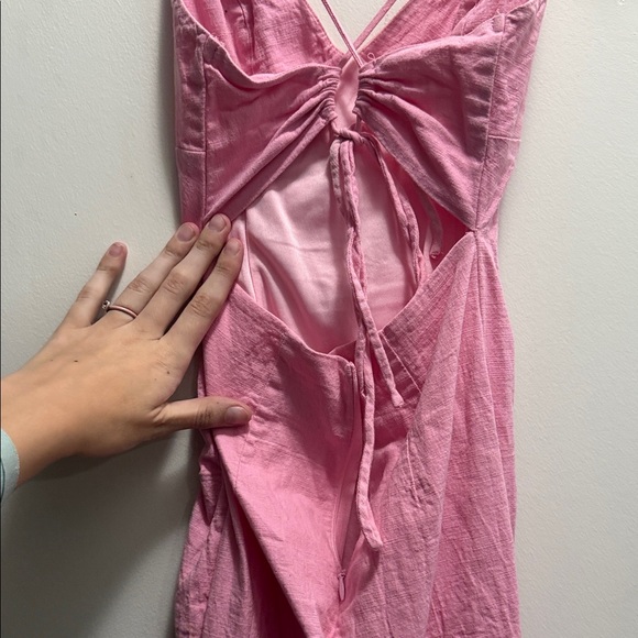 Chic Pink Strappy Top - Picture 3 of 4